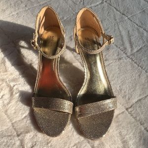 New, Michael Kors, Size 9, Sparkly Champagne Heels
